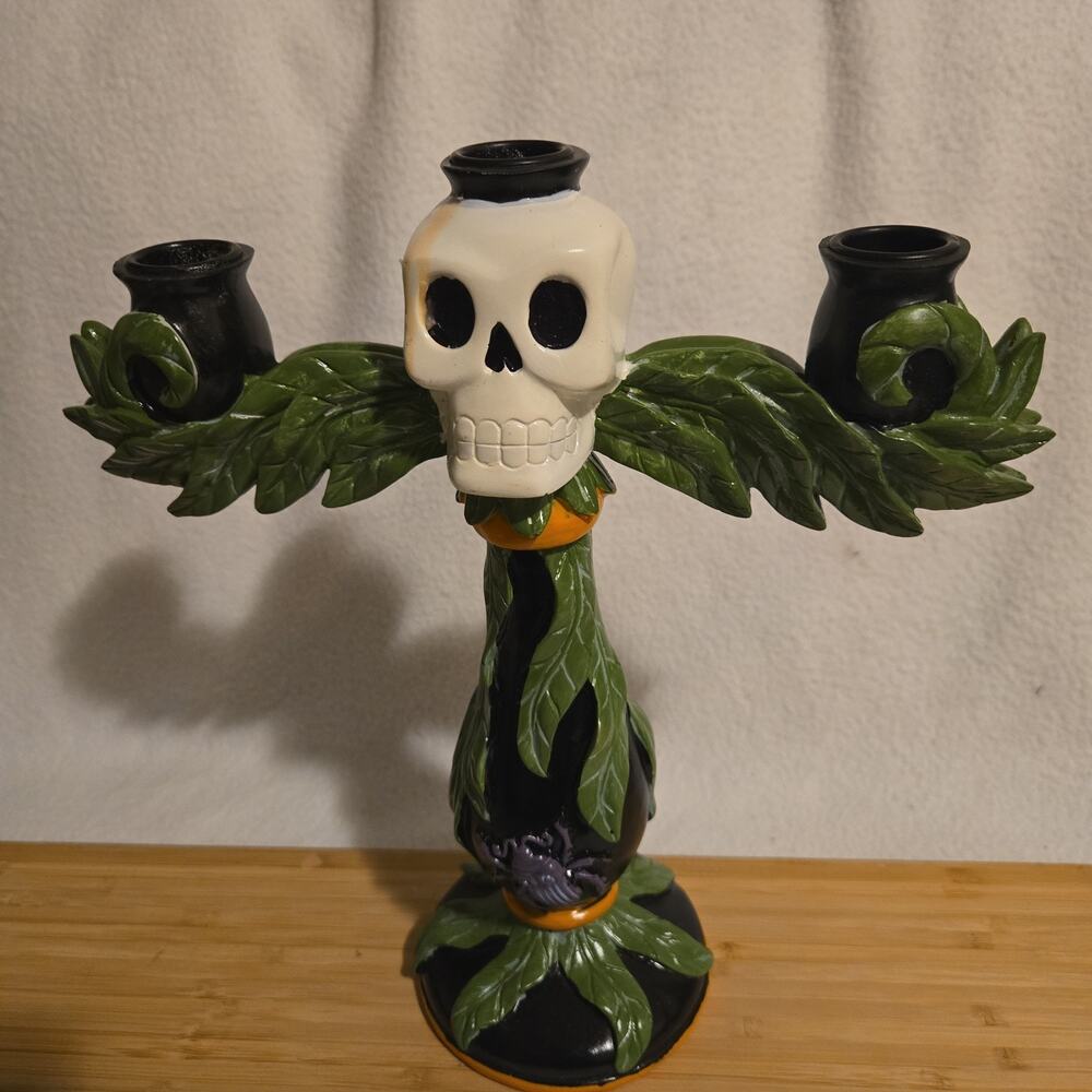 Hyde & EEK! Boutique Skull Halloween Candelabra From Target NEW and Ekk 10"